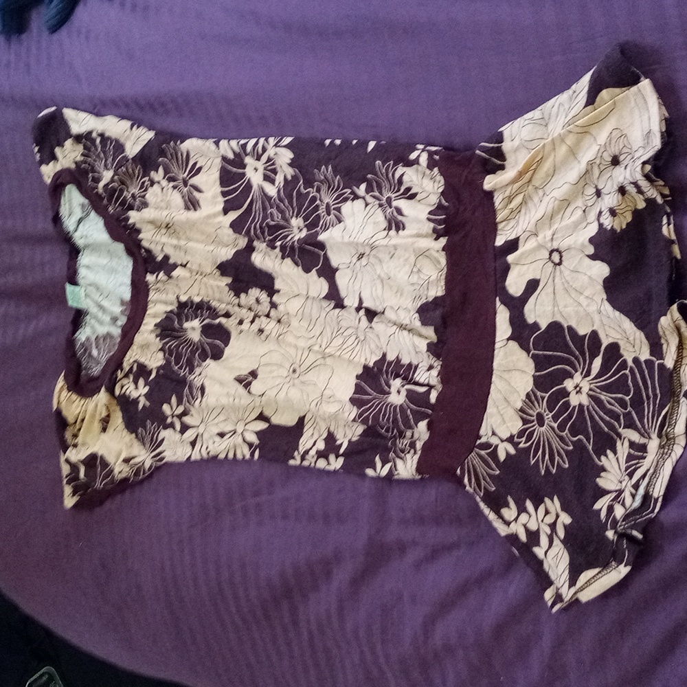 Funky, comfy summer dress or long girl shirt.
